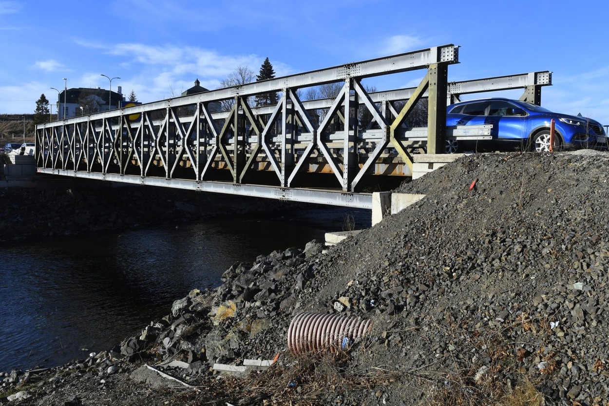 Práce na obnove mosta v Kežmarku pokračujú